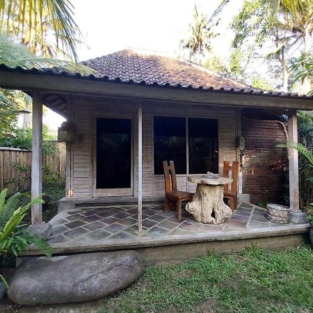 Segara Urip Apartamento Negara  Exterior foto