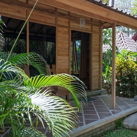 Segara Urip Apartamento Negara  Exterior foto