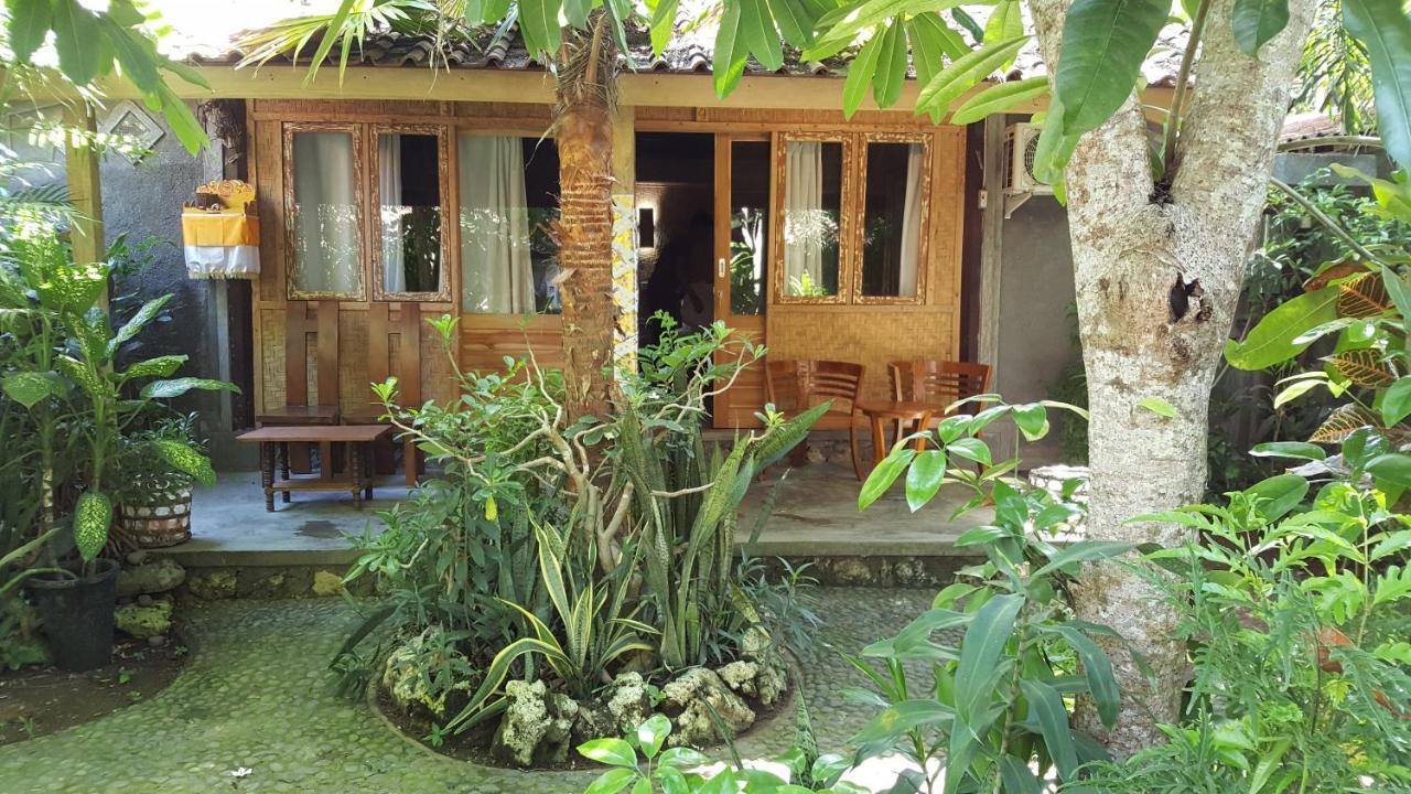 Segara Urip Apartamento Negara  Exterior foto