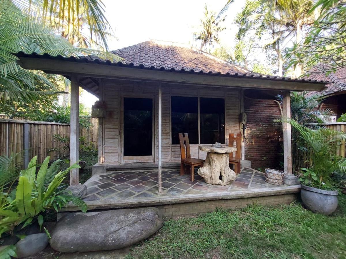 Segara Urip Apartamento Negara  Exterior foto