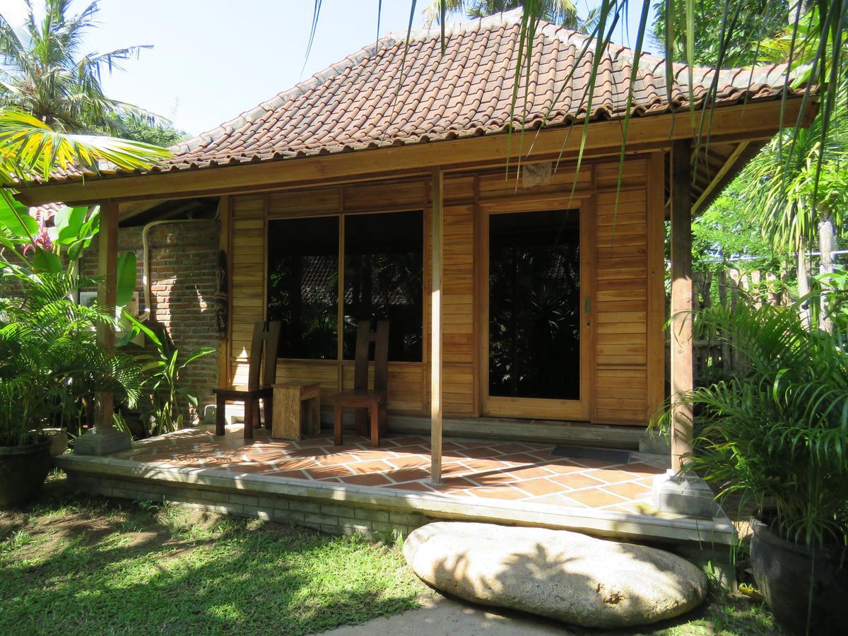 Segara Urip Apartamento Negara  Exterior foto